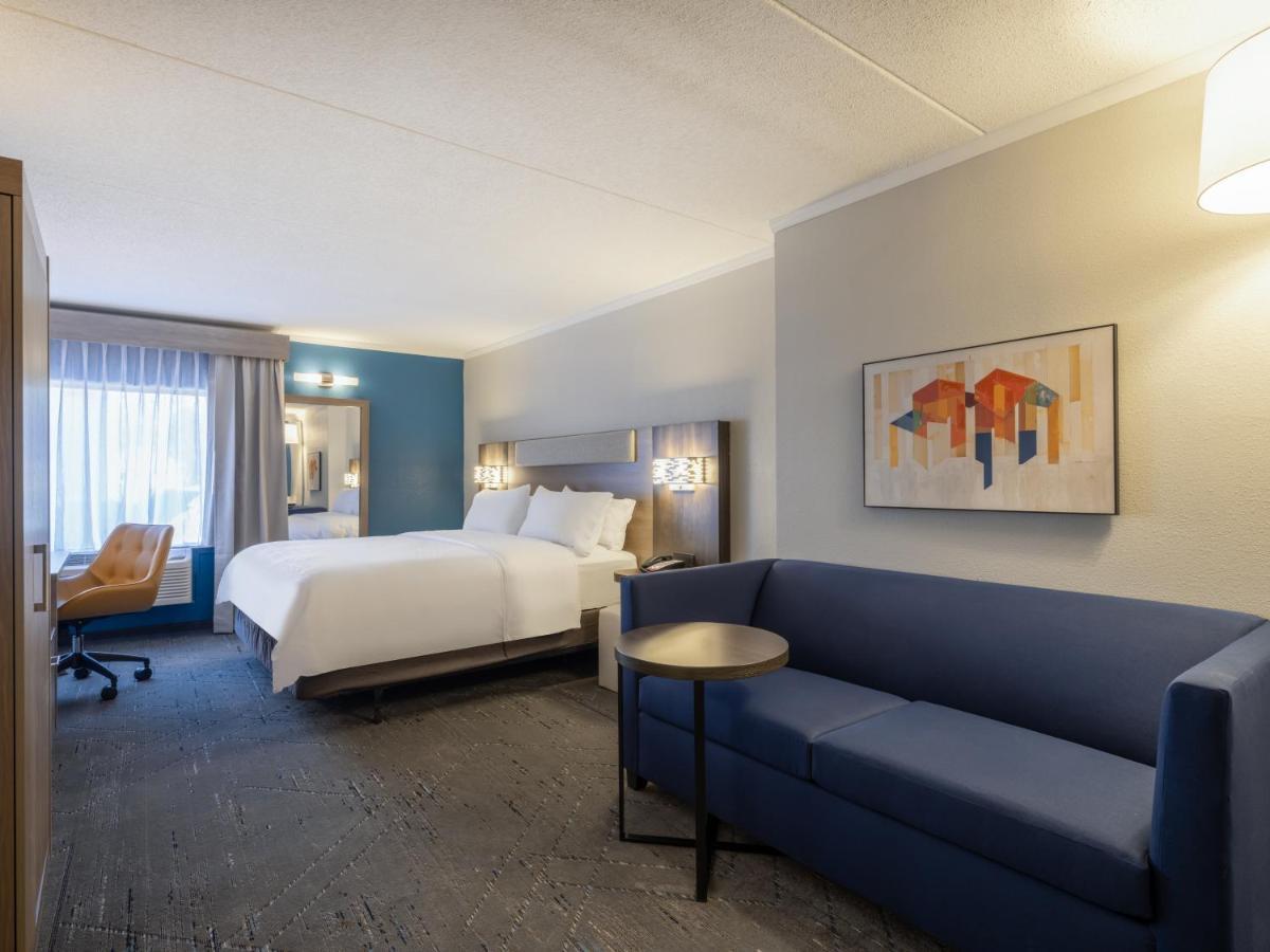 Holiday Inn Express & Suites Greensboro - I-40 Atwendover By Ihg מראה חיצוני תמונה
