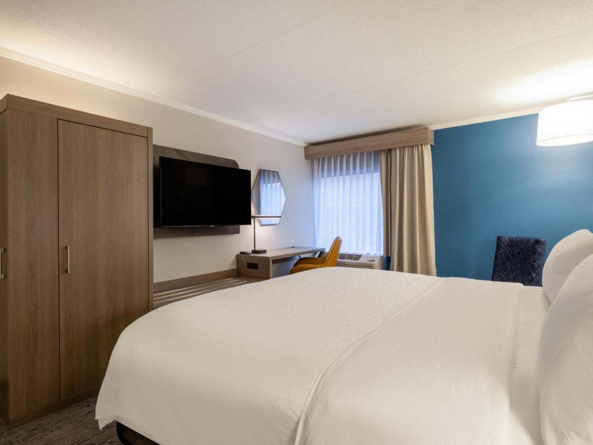 Holiday Inn Express & Suites Greensboro - I-40 Atwendover By Ihg מראה חיצוני תמונה